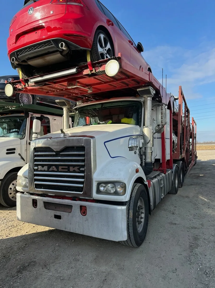 Mack truck car carrier financed by JLP Financial